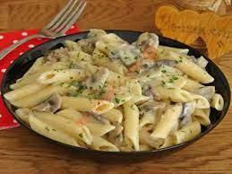 Tavuklu Mantarlı Penne