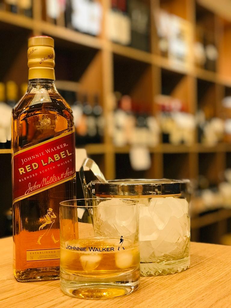 Johnnie Walker Red Label Duble (8cl)